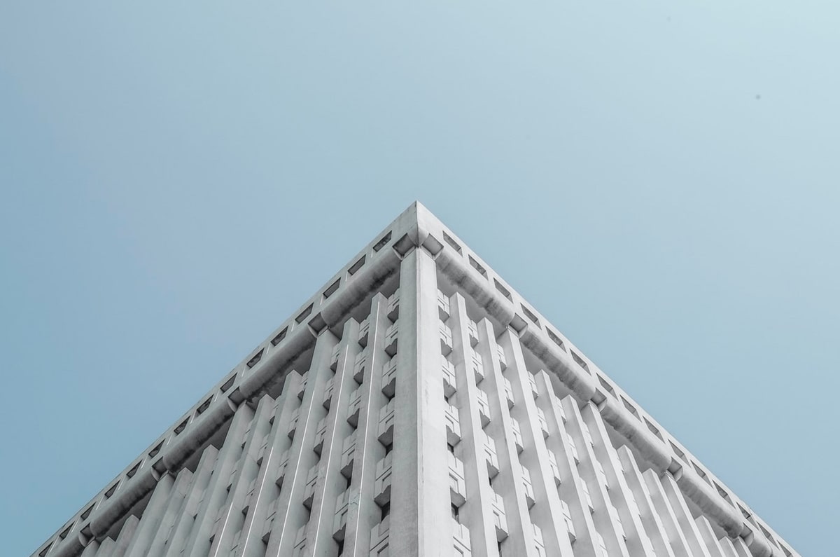 【爆料】91网深度揭秘:丑闻风波背后,网红在公司会议室的角色罕见令人意外